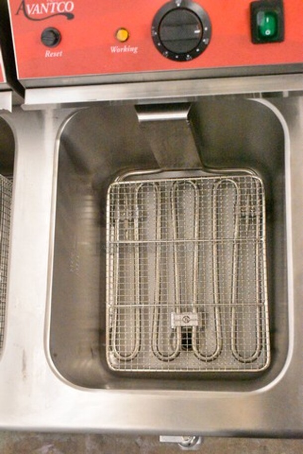 BRAND NEW SCRATCH AND DENT! 2023 Avantco 177F202 Stainless Steel Commercial Countertop Electric Powered 2 Bay Fryer w/ Lids and Metal Fry Baskets. 208-240 Volts, 1 Phase. - Image 7 of 8