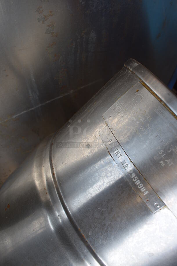 Cleveland Convection Stainless Steel Commercial Electric Powered Double Deck Steam Cabinet w/ Model TDC/2-20 Tilting Kettle. 208 Volts, 3 Phase. 42x35x62 - Image 5 of 9