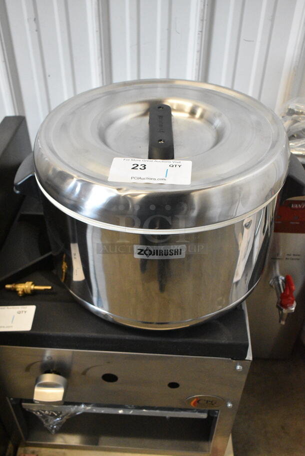 BRAND NEW SCRATCH AND DENT! Zojirushi  RDS-400 17 Cup (Cooked) Stainless Steel Sushi Rice Container - Image 2 of 7