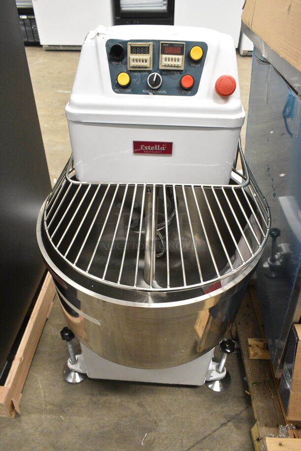BRAND NEW SCRATCH AND DENT! Estella 348SM80 Metal Commercial Floor Style 80 Qt. / 116 lb. Two-Speed Spiral Dough Mixer w/ Stainless Steel Mixing Bowl, Bowl Guard and Dough Hook. 220 Volts, 3 Phase.  - Image 2 of 8