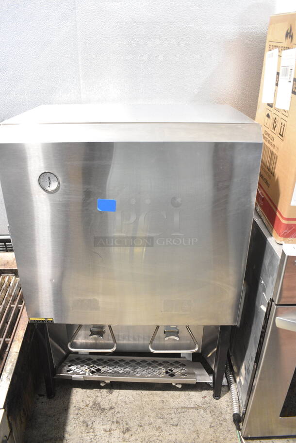 Silver King SKMAJ2/C4 Stainless Steel Commercial Countertop Milk Dispenser. 115 Volts, 1 Phase. Tested and Working! - Image 1 of 5