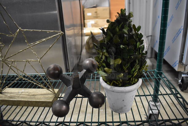 ALL ONE MONEY! Tier Lot of Various Items Including Globe, Metal Arrow, Metal Star Frame and Fake Plant - Image 4 of 4