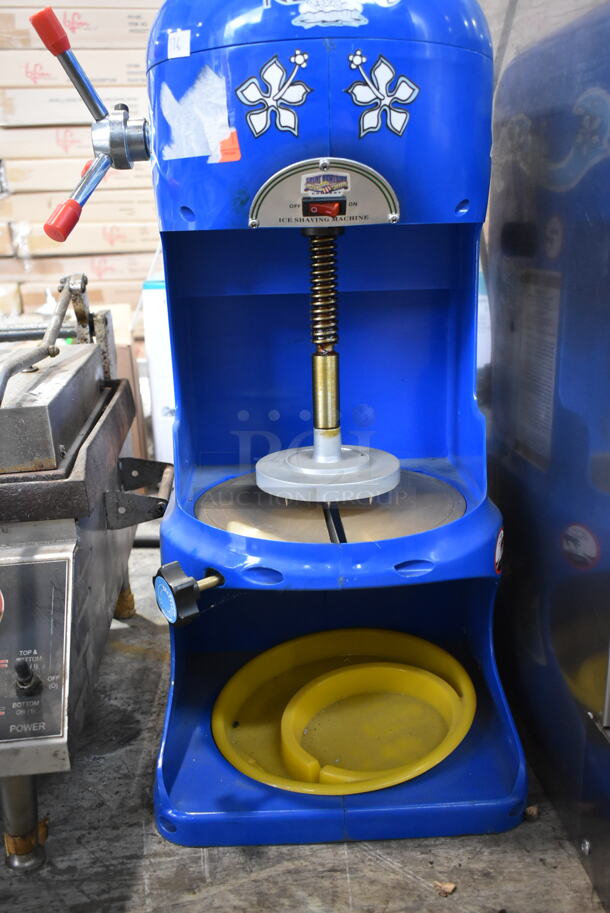2014 Metal Commercial Countertop Ice Shaver. Tested and Working! - Image 2 of 4