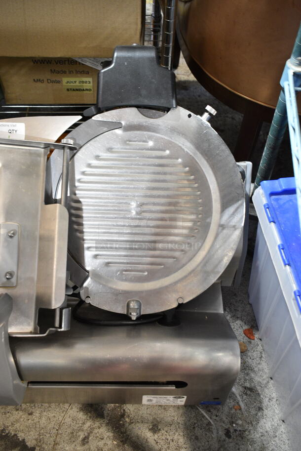 Globe 3600N Stainless Steel Commercial Countertop Meat Slicer. 115 Volts, 1 Phase. Tested and Working!  - Image 2 of 5