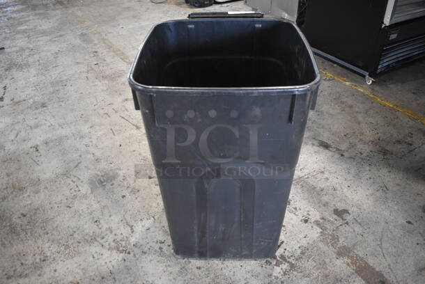 Black Poly Trash Can. 21x25x32