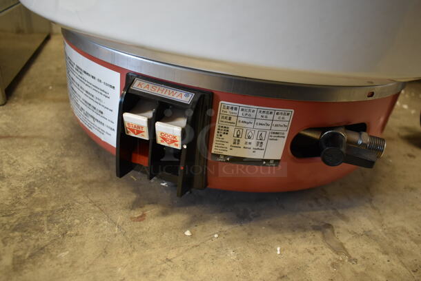 BRAND NEW SCRATCH AND DENT! Kashiwa Metal Commercial Countertop Gas Powered Rice Cooker.  - Image 3 of 5