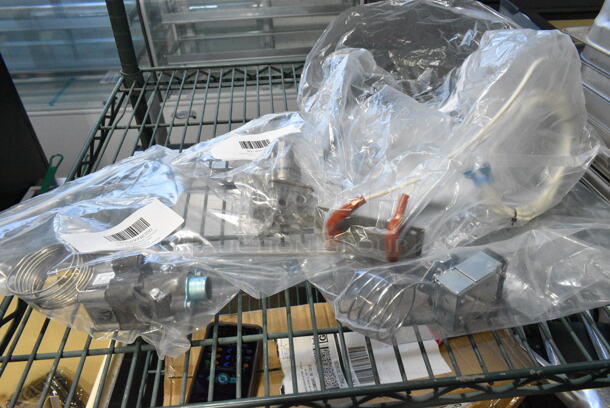 4 BRAND NEW SCRATCH AND DENT! Items Including HP0049998300 Vulcan 00-499983-000G1 Thermostat, 901498025 Vulcan 00-498025 Valve, Baso Pilot Safety, HP00960564 Vulcan 00-960564 Element,120V 1500W, HP00810071 Vulcan 00-810071 Thermostat. 4 Times Your Bid!  - Image 1 of 10