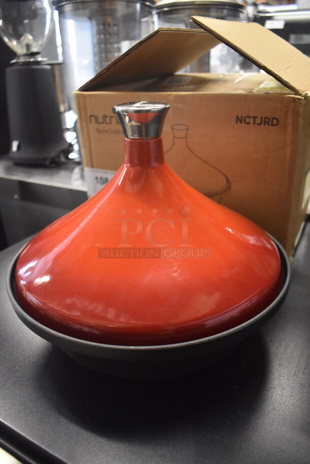 BRAND NEW IN BOX! Nutrichef NCTJRD Cast Iron Cooker Pot. 11.5x11.5x10 - Image 2 of 4