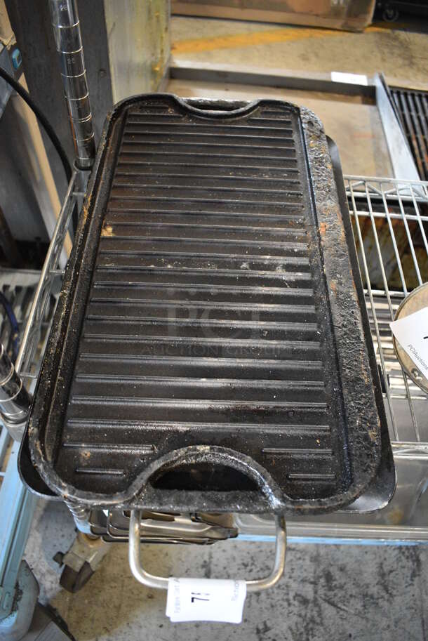 2 Metal Items; Griddle, and Tray. Includes 20x10.5x1. 2 Times Your Bid!