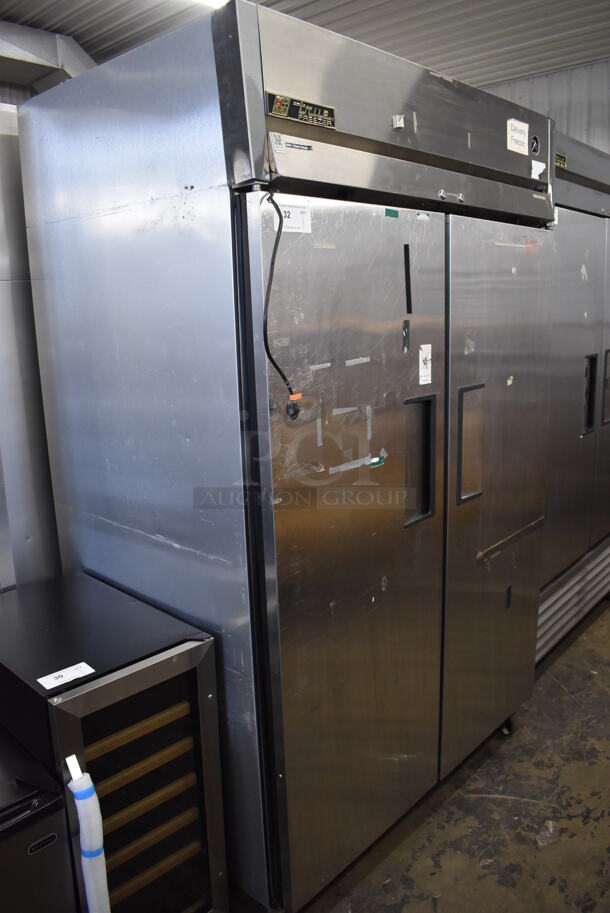 2011 True TG2F-2S Stainless Steel Commercial 2 Door Reach In Freezer w/ Poly Coated Racks on Commercial Casters. 115 Volts, 1 Phase. 51x35x83. Tested and Does Not Power On - Image 3 of 6