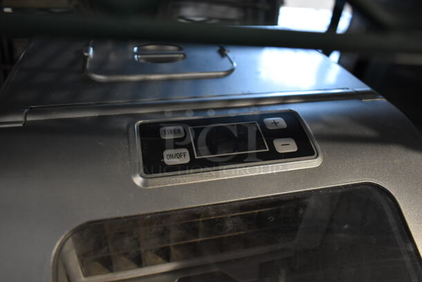 Frigidaire EFIC452-SS-CU Stainless Steel Countertop Ice Maker. 115 Volts, 1 Phase. - Image 6 of 8