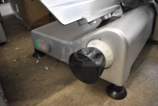 Avantco Model 300ES-12 Stainless Steel Commercial Countertop Meat Slicer w/ Blade Sharpener. 120 Volts, 1 Phase. 25x20x19. Tested and Working! - Image 5 of 7