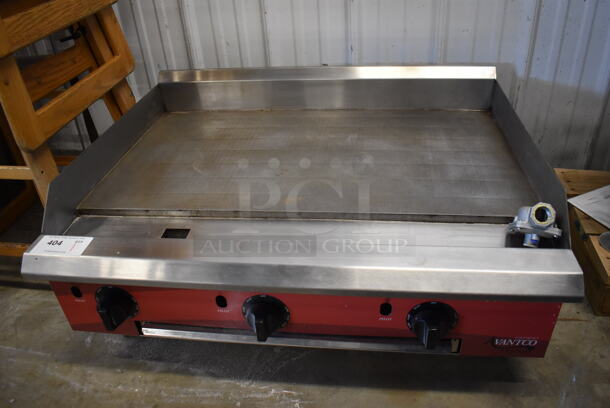 2021 Avantco CAG-36-TG Chef Series Stainless Steel Commercial Countertop Natural Gas Flat Top Griddle. Used a Few Times at Trade Show. 105,000 BTU. 36x29x16. Tested and Working! - Image 4 of 6