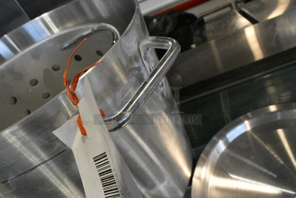 3 BRAND NEW SCRATCH AND DENT! Items Including 471ASTB20 Choice 20 Qt. Aluminum Stock Pot Steamer Basket, 471ASTB20ST Choice 20 Qt. Standard Weight Aluminum Stock Pot with Steamer Basket and Cover, Metal Stock Pot. 3 Times Your Bid!  - Image 7 of 9