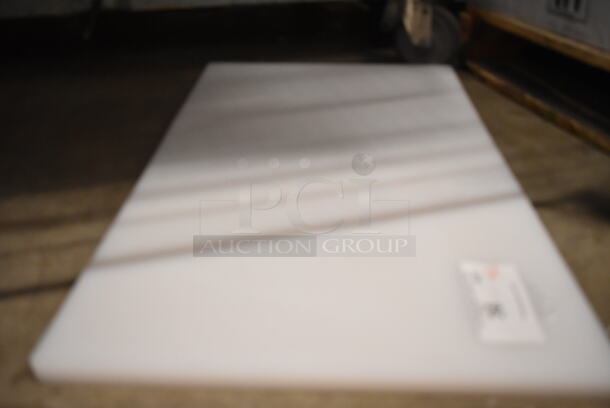 2 BRAND NEW SCRATCH AND DENT! Choice 407301875WH 30" x 18" x 3/4" White Polyethylene Cutting Board. 2 Times Your Bid! - Image 4 of 6