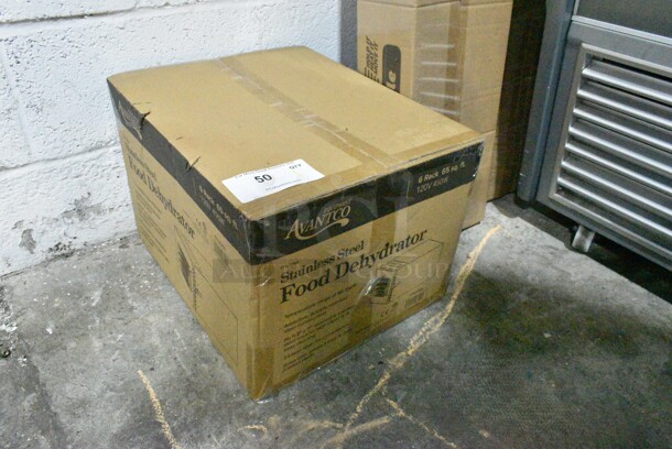 BRAND NEW IN BOX! Avantco 177LT06A Stainless Steel Commercial Food Dehydrator. 120 Volts, 1 Phase. Tested and Only Works On The Highest Heat Setting. - Image 2 of 4