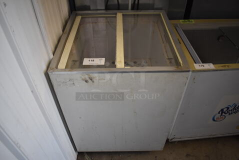 Stajac EDO-4 Metal Chest Freezer Merchandiser on Commercial Casters. 115 Volts, 1 Phase. 25x25x34. Tested and Working!