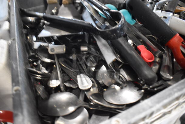 ALL ONE MONEY! Lot of Various Metal Utensils Including Knives and Spatulas! - Image 5 of 5