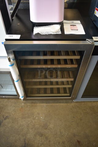 BRAND NEW SCRATCH AND DENT! Avanti WCF43S3SD Stainless Steel 43 Bottle Mini Cooler Wine Chiller Merchandiser. 115 Volts, 1 Phase. Tested and Working!