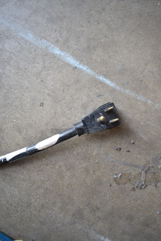 2017 True T-35-HC Stainless Steel Commercial 2 Door Reach In Cooler on Commercial Casters. 115 Volts, 1 Phase. Cannot Test - Unit Trips Breaker - Image 7 of 7