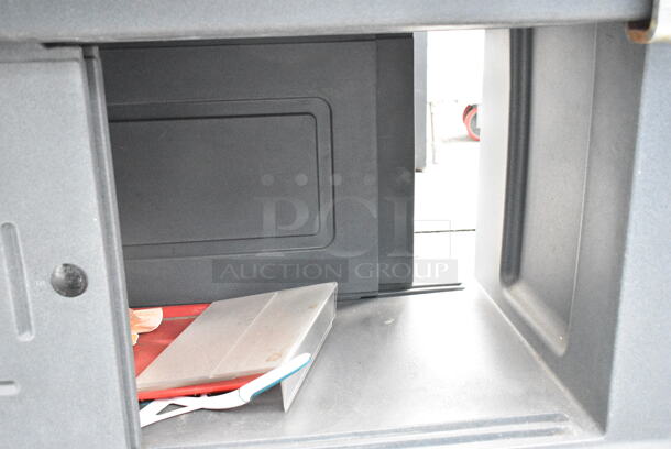 Cambro Gray Poly Portable Buffet Station w/ Sneeze Guard on Commercial Casters.  - Image 5 of 6