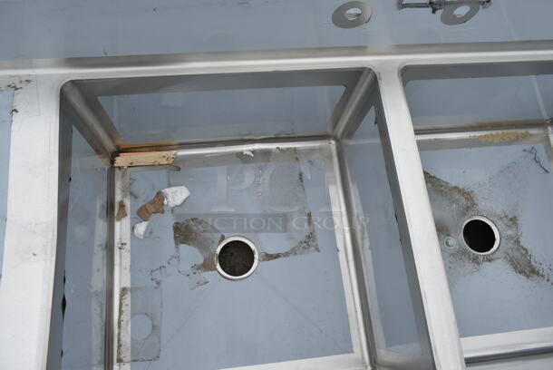 BRAND NEW SCRATCH AND DENT! Regency 600S3242424L Stainless Steel Commercial 3 Bay Sink w/ Left Side Drain Board. No Legs. Bays 24x14.  - Image 5 of 7