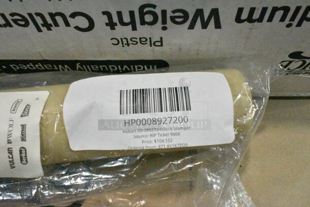 PALLET LOT of 32 BRAND NEW Boxes Including HP0008927200 Hobart 00-089272-00018 Stomper, 127CH12 Choice 12 oz. Clear RPET Tall Hinged Deli Container - 200/Case, 2 Box 346WSNSM Choice Medium Weight White Wrapped Plastic Spork, Straw, and Napkin Kit - 1000/Case, 43306HCUPC Choice 6-Cup High Dome Hinged OPS Plastic Cupcake / Muffin Container - 300/Case, 10" Corrugated Circles, 2 Box 500CC32THD Choice Heavy Duty 32 oz. Tall Heavy Weight Clear PET Plastic Cold Cup - 300/Case, 500TO993 Choice 9" x 9" x 3" Microwavable 1-Compartment Black / Clear Plastic Hinged Container - 100/Case, 433NHT001 Choice 1/6 Standard Size White Unprinted Standard-Duty Plastic T-Shirt Bag - 1000/Case, 500CFT Lavex White C-Fold Standard Weight Towel - 2400/Case, 500CC24 Choice Clear PET Customizable Plastic Cold Cup - 24 oz. - 600/Case, 130WBKFORKH Choice Black Heavy Weight Wrapped Plastic Fork - 1000/Case, 612FS4255HD Choice Half Size Heavy-Duty Foil Steam Table Pan Medium 2 3/16" Depth - 100/Case. 32 Times Your Bid!  - Image 3 of 12