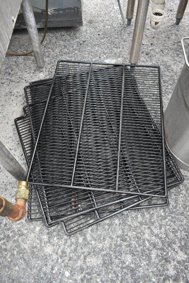 ALL ONE MONEY! Lot of Bunn Stainless Steel Beverage Holder and Black Racks - Image 2 of 7