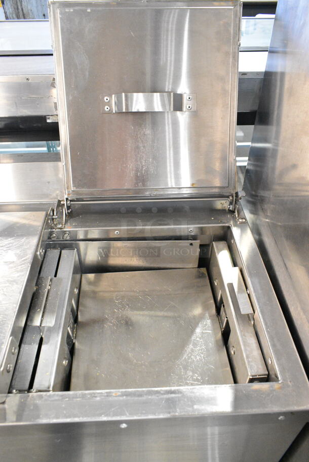 Dinex DXIDPC30180 Stainless Steel Commercial Plate Heater on Commercial Casters. 208 Volts, 1 Phase.  - Image 4 of 8