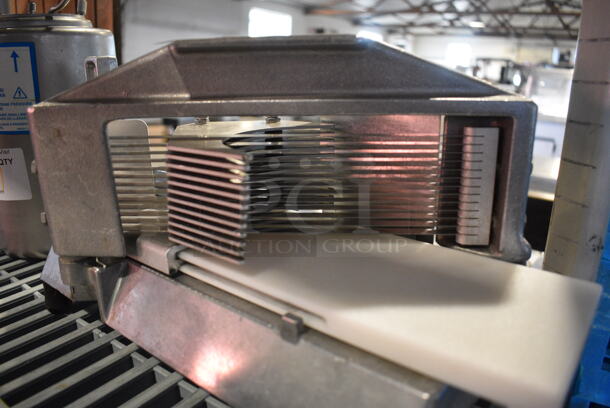 Metal Countertop Tomato Slicer. 15x7x8 - Image 3 of 4