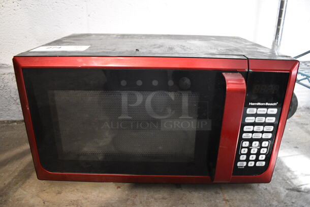 Hamilton Beach Model P90D23AL-WRR Metal Countertop Microwave Oven w/ Plate. 120 Volts, 1 Phase. 19x14x10