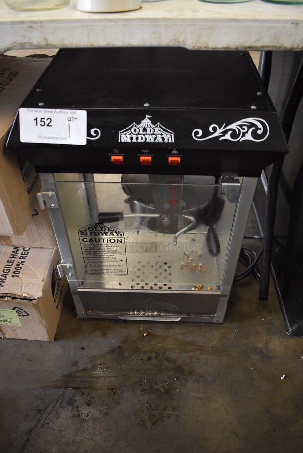 Olde Midway P800 Stainless Steel Commercial Countertop Popcorn Machine. 120 Volts, 1 Phase. 17x15x24. Tested and Working! - Image 3 of 7