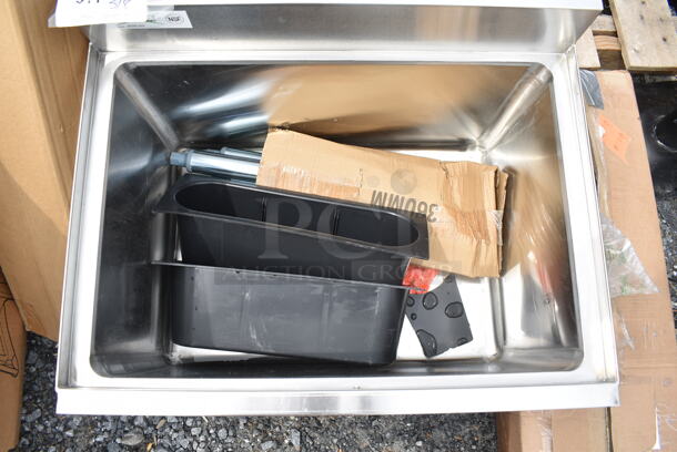 BRAND NEW SCRATCH AND DENT! Regency 600IB1824 18" x 24" Underbar Ice Bin - 77 lb. - Image 3 of 6