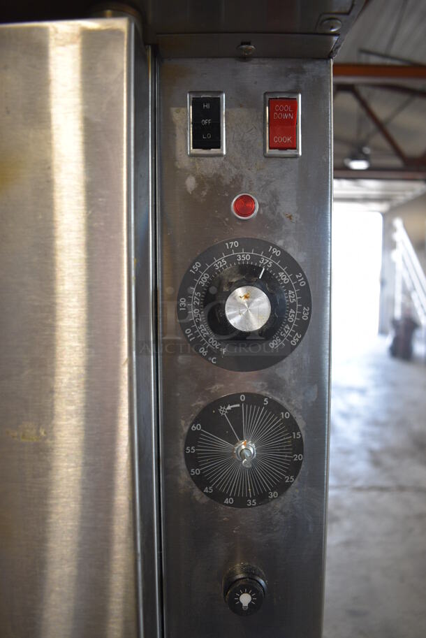 2 Blodgett SHO-100-G Stainless Steel Commercial Natural Gas Powered Full Size Convection Oven w/ View Through Doors, Metal Oven Racks and Thermostatic Controls. 38x39x71. 2 Times Your Bid! - Image 3 of 9