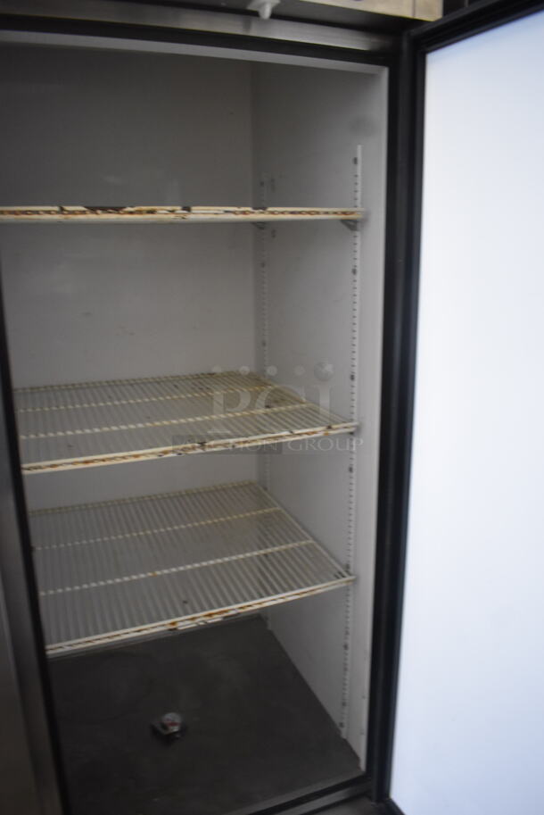 True T-72 3 Door Stainless Steel Cooler w/ Shelves On Commercial Casters. 115 Volt 1 Phase. Tested and Working! - Image 6 of 8