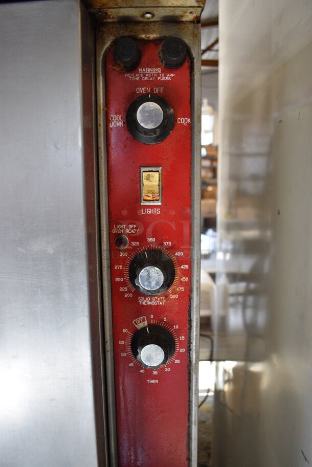 2 Blodgett Stainless Steel Commercial Electric Powered Full Size Convection Ovens w/ Solid Doors, Metal Oven Racks and Thermostatic Controls. 208-220 Volts. 38.5x40x64.5. 2 Times Your Bid! - Image 6 of 8