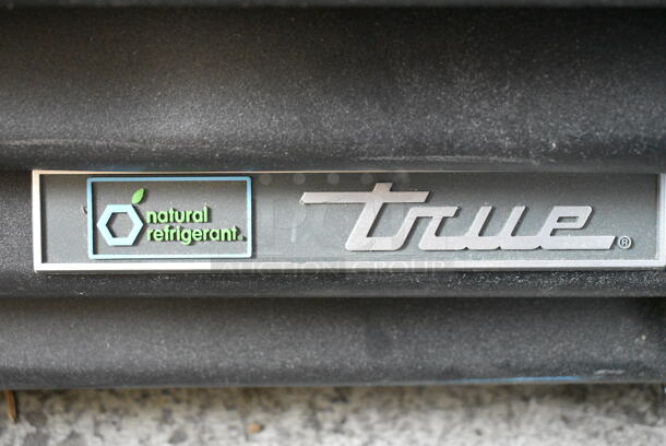 2021 True TVM-48SL-HC Metal Commercial 2 Door Reach In Cooler Merchandiser w/ Metal Shelves. 115 Volts, 1 Phase. Tested and Working! - Image 2 of 6