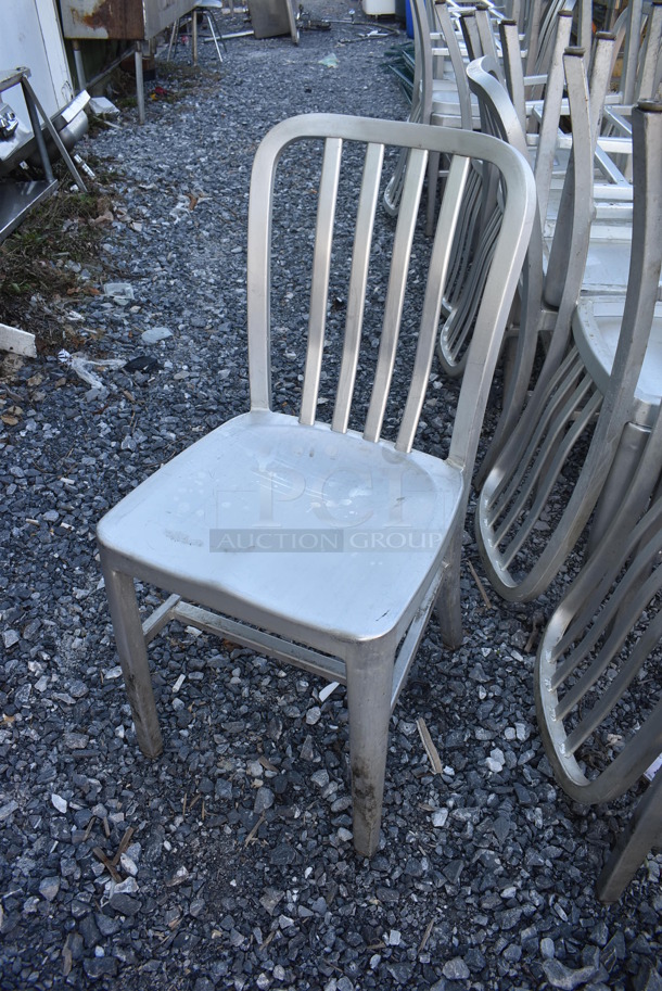 8 Metal Dining Chairs. 15x18x34. 8 Times Your Bid! - Image 2 of 4