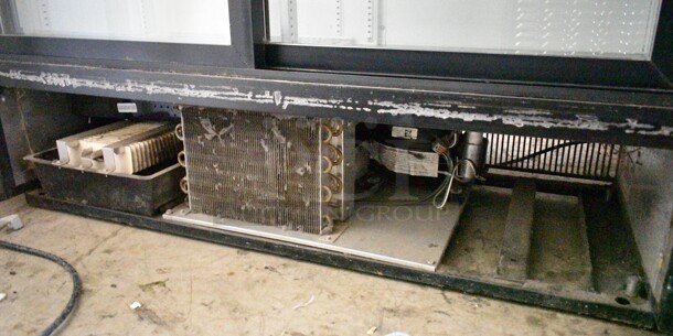 2016 True GDM-41SL-48-HC-LD Metal Commercial 2 Door Reach In Cooler Merchandiser w/ Poly Coated Racks. 115 Volts, 1 Phase. Tested and Working! - Image 2 of 5