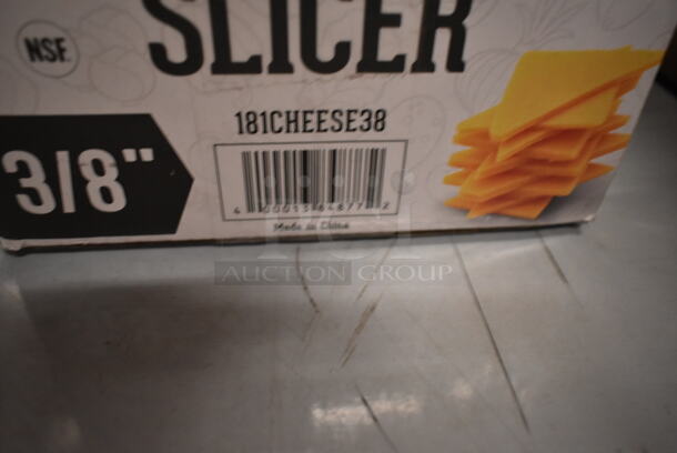 BRAND NEW SCRATCH AND DENT! 
Garde 181CHEESE38 Metal 3/8" Cheese Slicer - Image 4 of 4