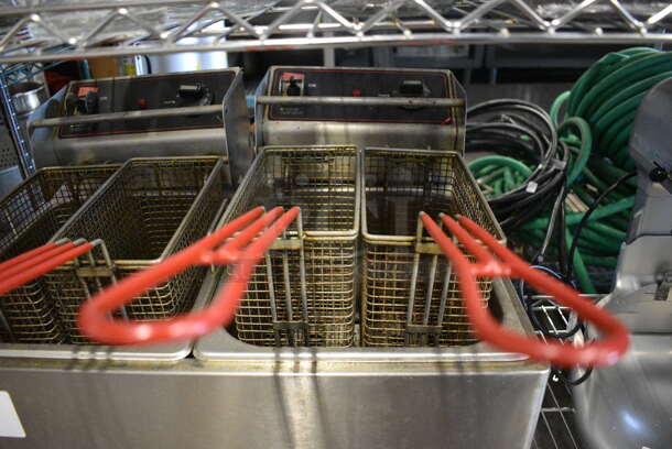 Cecilware Stainless Steel Commercial Countertop Electric Powered Double Bay Fryer w/ 4 Metal Fry Baskets. 115 Volts, 1 Phase. 22x18x17 - Image 5 of 7