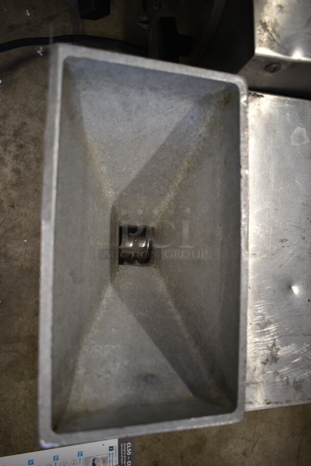 Olde Tyme Stainless Steel Commercial Countertop Nut Grinder Base. 115 Volts, 1 Phase. Tested and Working! - Image 3 of 6