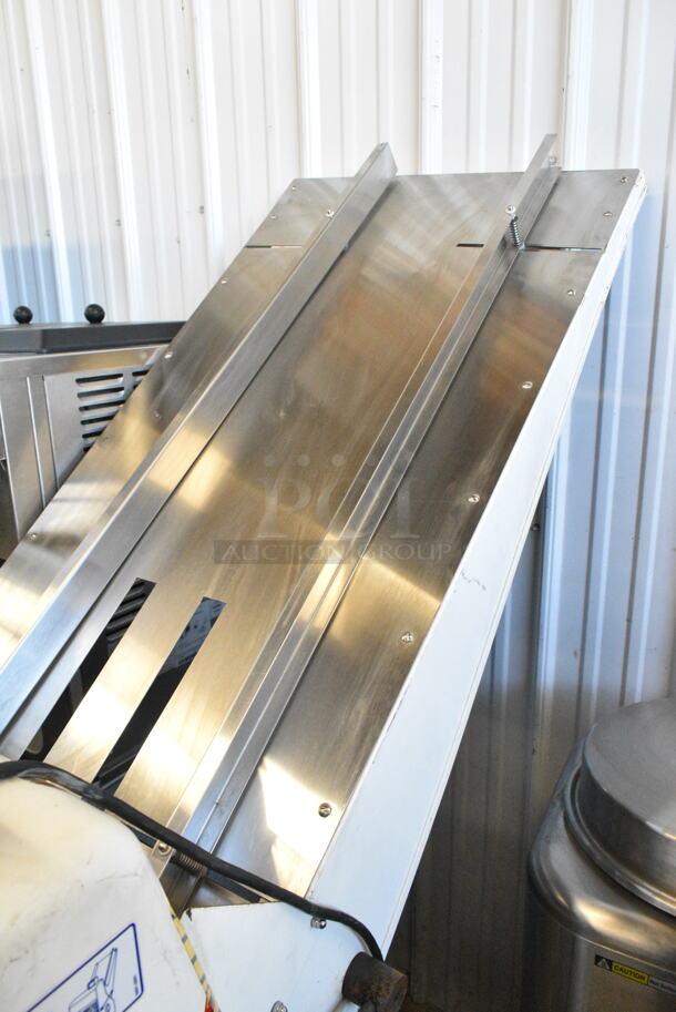 Oliver 797-21 Metal Commercial Floor Style Bread Loaf Slicer on Commercial Casters. 115 Volts, 1 Phase. Tested and Working! - Image 6 of 7