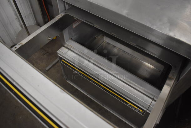 Silver King SKF27D Stainless Steel Commercial 2 Drawer Undercounter Freezer on Commercial Casters. 115 Volts, 1 Phase. 27x31x32. Tested and Working! - Image 4 of 6