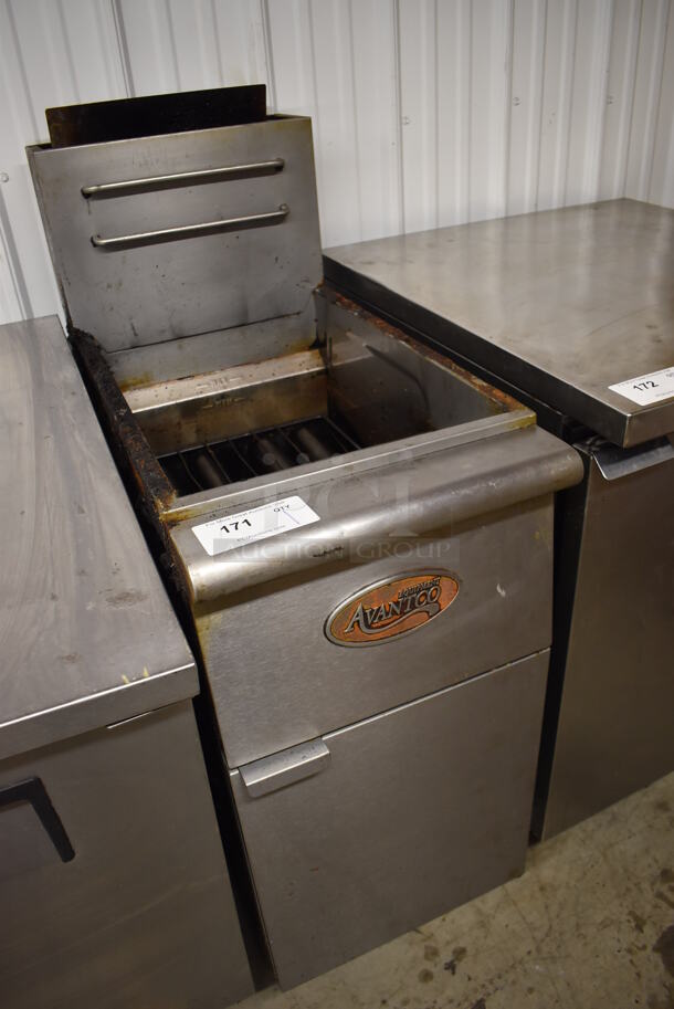 2017 Avantco FF400-N Stainless Steel Commercial Natural Gas Powered Deep Fat Fryer. 120,000 BTU. 15.5x30x48 - Image 3 of 7