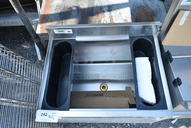 BRAND NEW SCRATCH AND DENT! Regency 600IB1824 18" x 24" Underbar Ice Bin - 77 lb. - Image 4 of 7