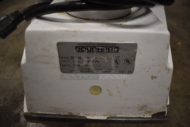 Doughpro DP1100 White Countertop Manual Pizza Dough Press. 120V. Tested and Powers On But Does Not Get Warm - Image 5 of 5