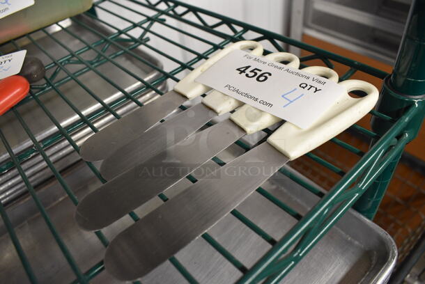 4 Stainless Steel Spreaders. 7", 8". 4 Times Your Bid! - Image 2 of 2