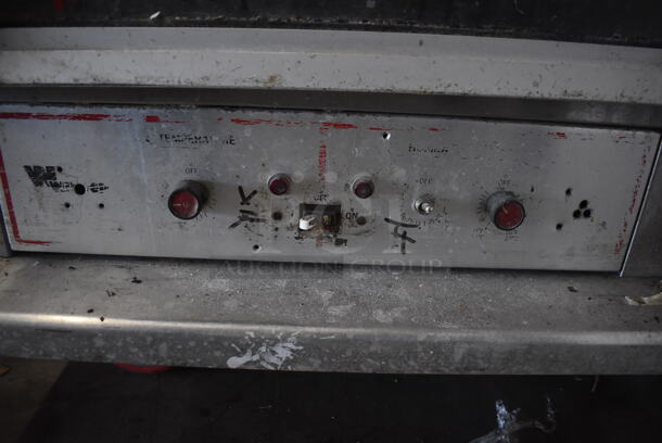 Wilder Metal Commercial Enclosed Pan Transport Rack on Commercial Casters. 24.5x31x70 - Image 5 of 5