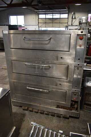 3 325 Stainless Steel Commercial Natural Gas Powered Bakery Oven Pizza Ovens.